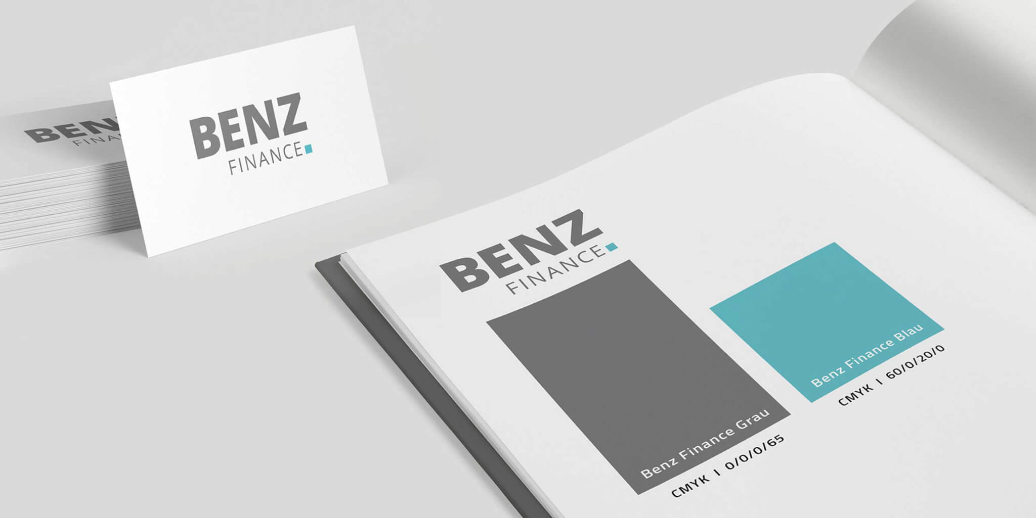 Styleguide aufgeschlagen Logo-Design des Frankfurt Startup Benz-Finance aus Frankfurt